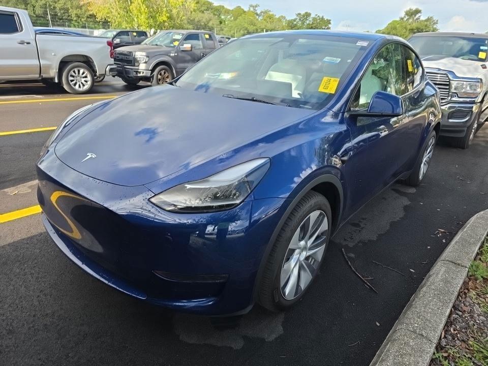 2024 Tesla Model Y Long Range