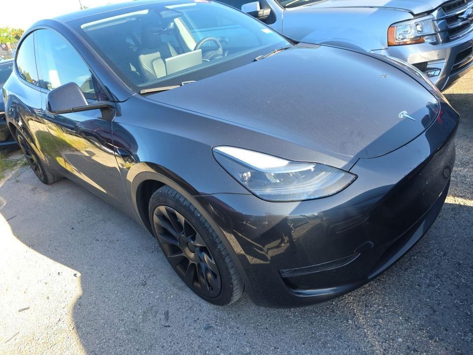2024 Tesla Model Y Long Range