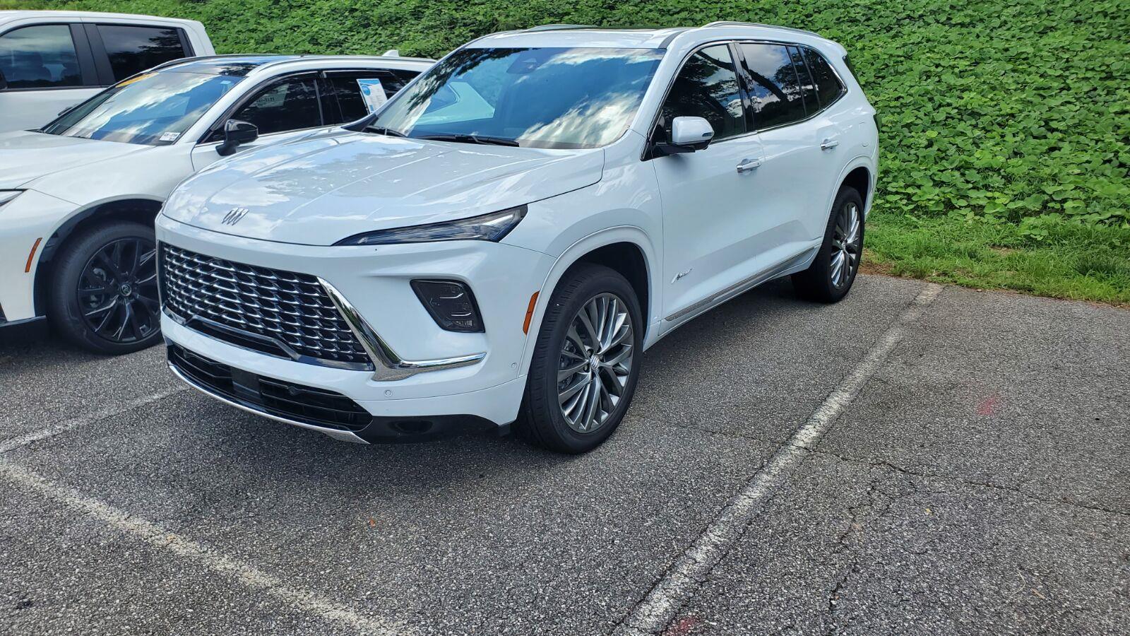 2026 Buick Enclave Avenir