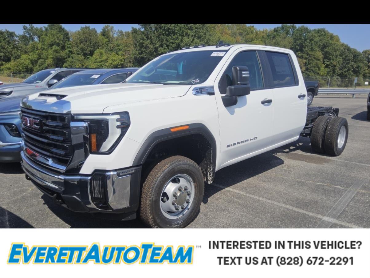 2026 GMC Sierra 3500HD Pro