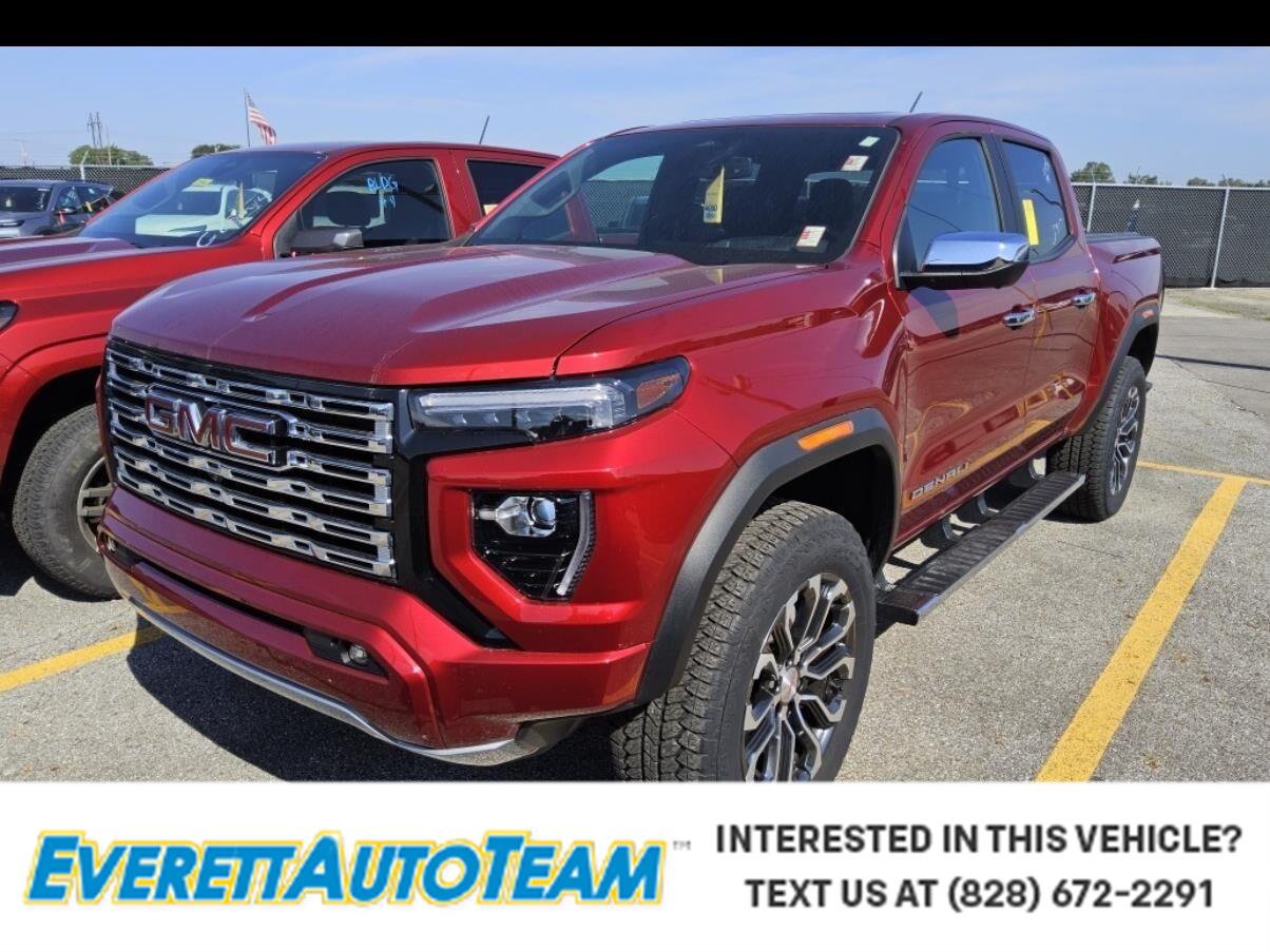 2025 GMC Canyon 4WD Denali
