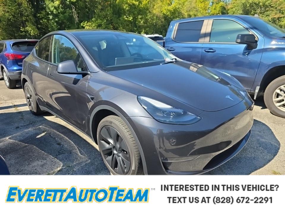 2025 Tesla Model Y Long Range
