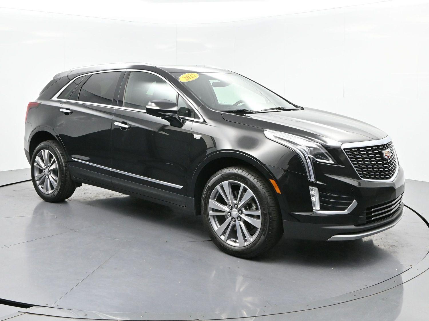  2025 Cadillac XT5 Premium Luxury FWD   