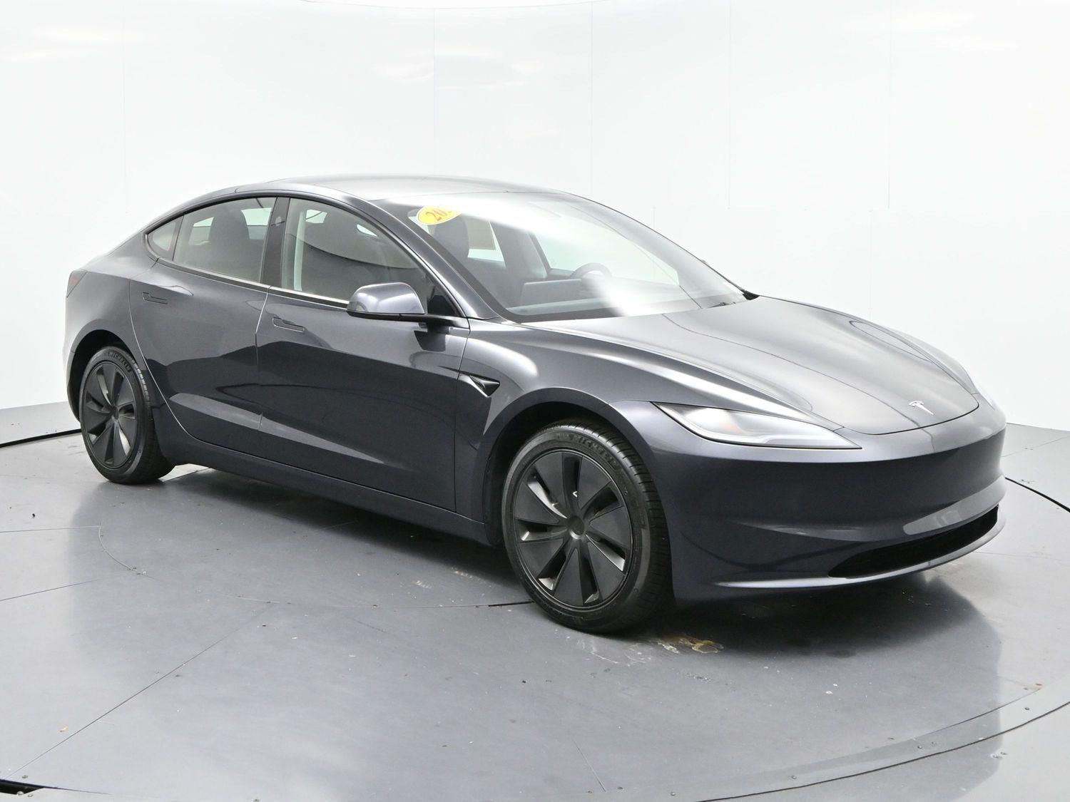 2025 Tesla Model 3 Long Range