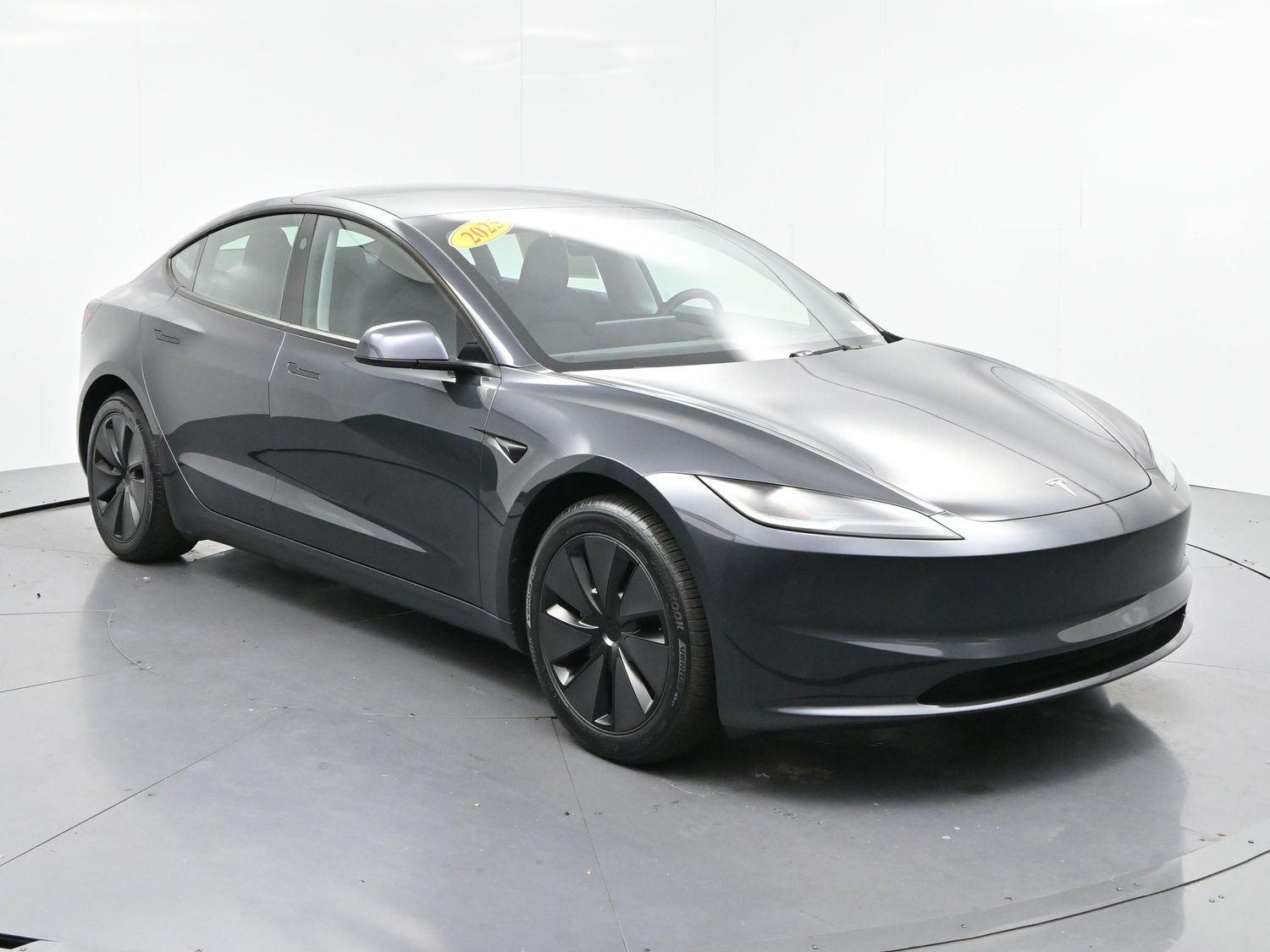 2025 Tesla Model 3 Long Range