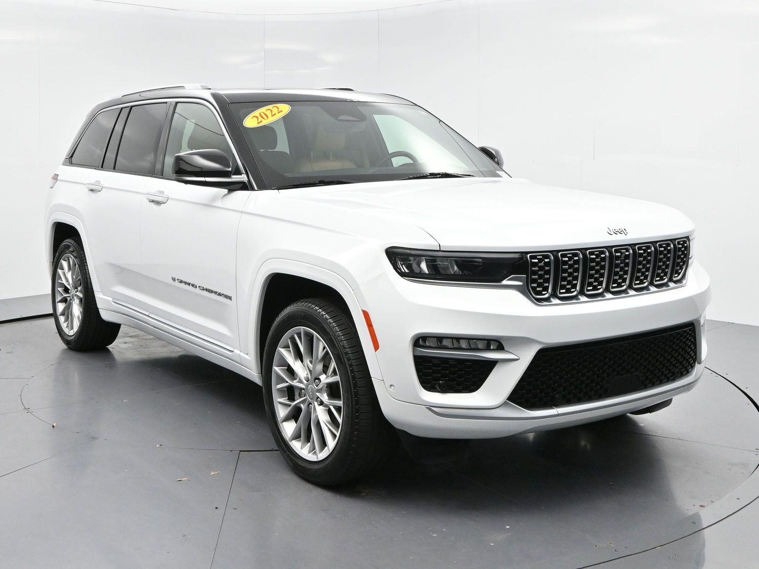 2022 Jeep Grand Cherokee Summit