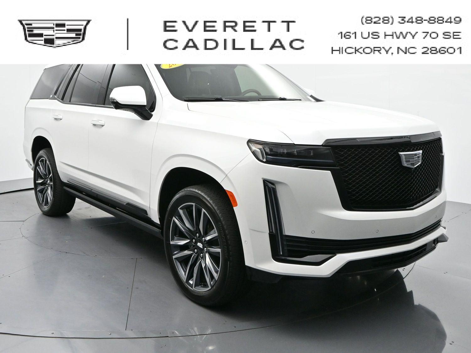 Crystal White Tricoat 2024 Cadillac Escalade SUV / Crossover Four-Wheel Drive Automatic