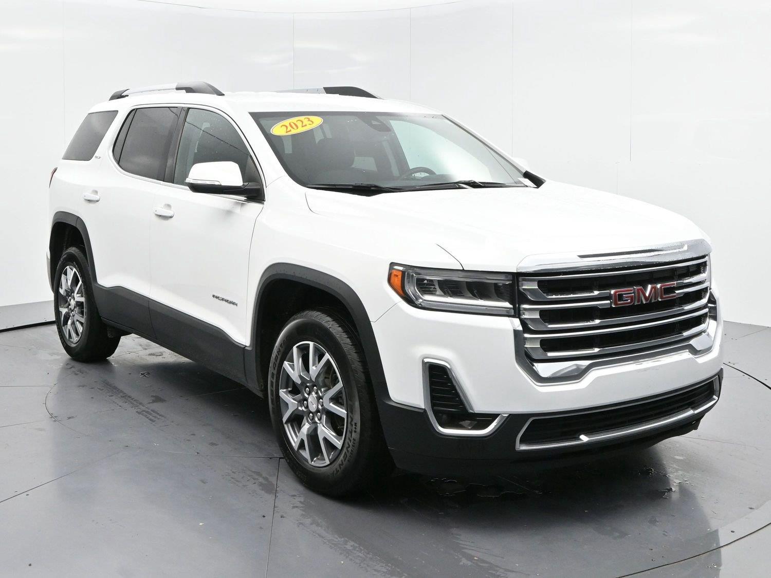2023 GMC Acadia SLT