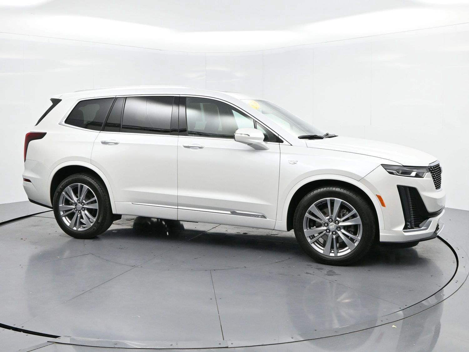 2024 Cadillac XT6 FWD Premium Luxury