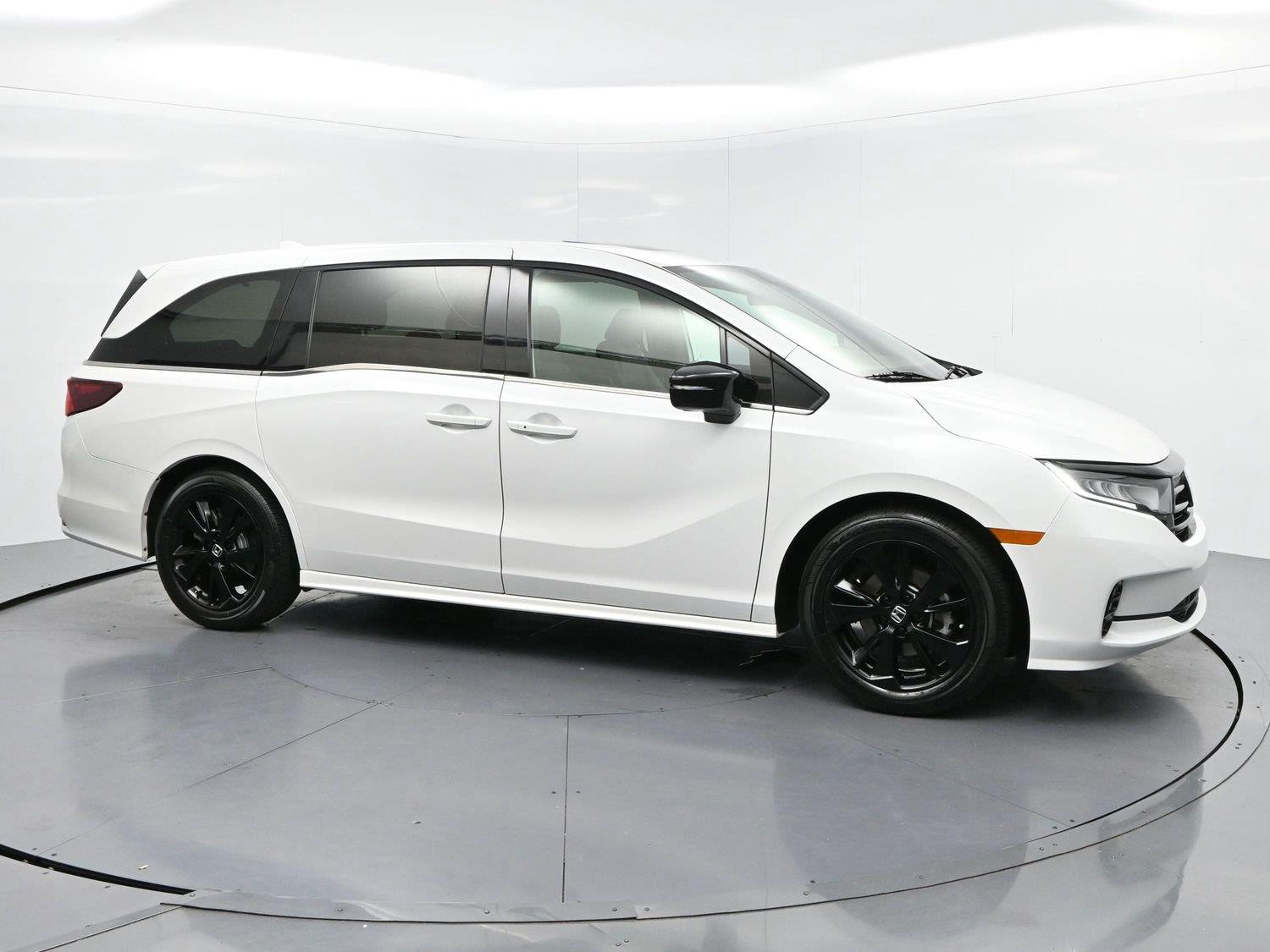 2024 Honda Odyssey Sport