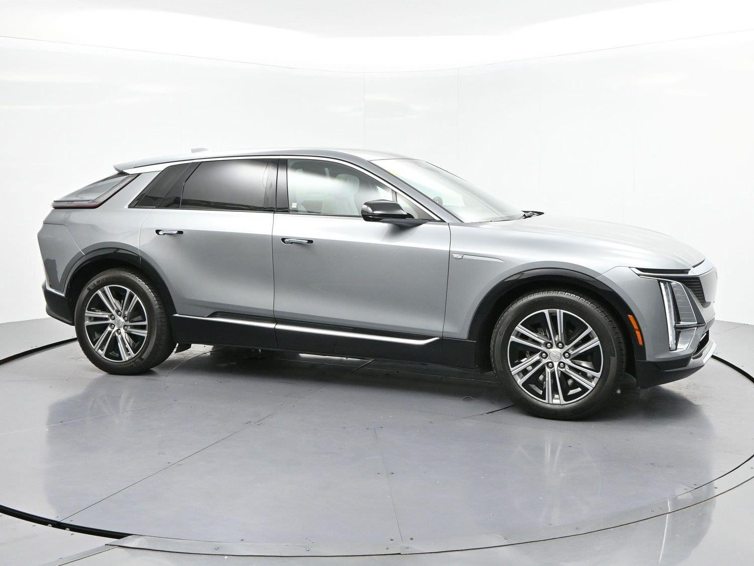 2024 Cadillac LYRIQ Luxury