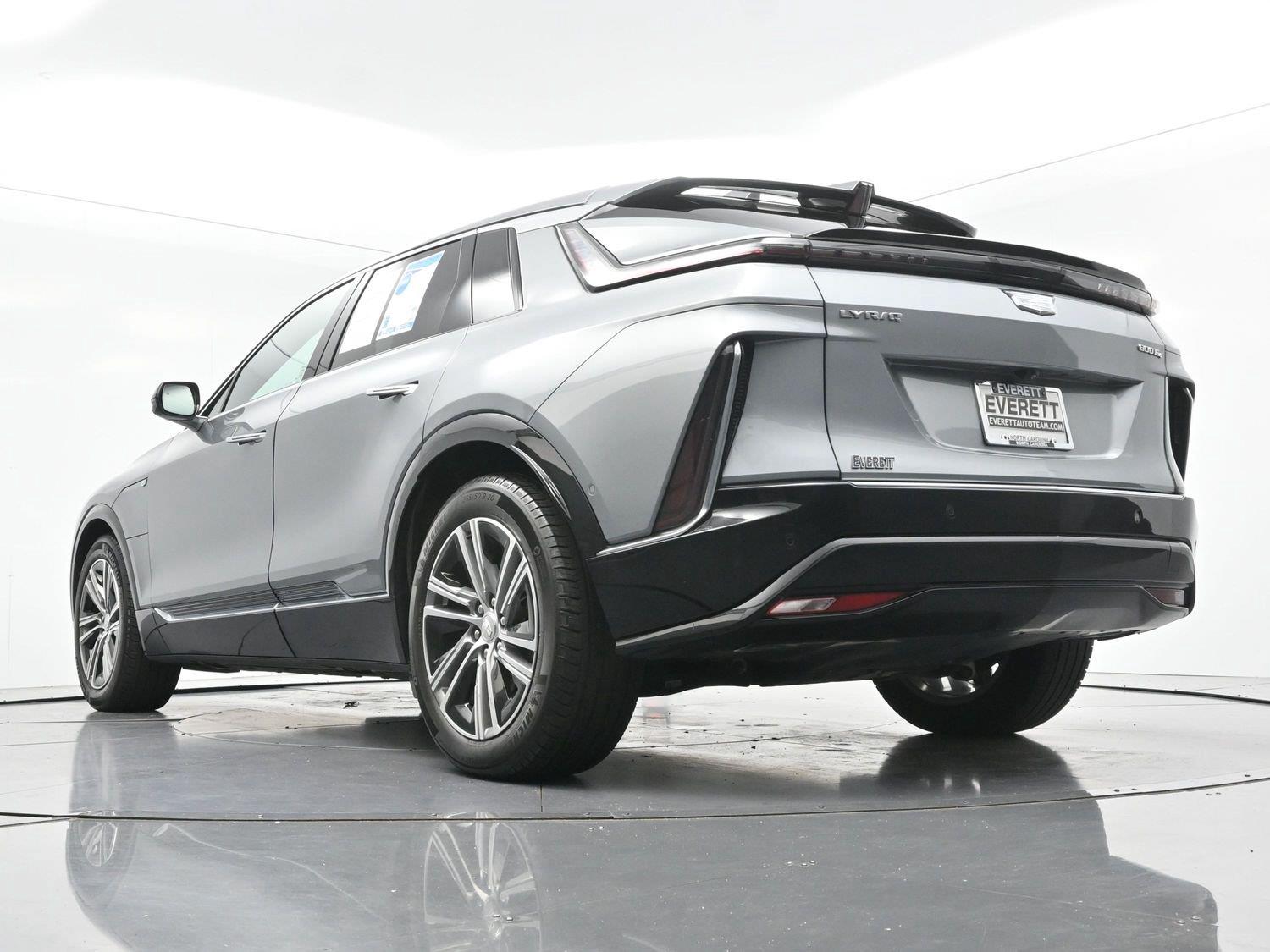 Used 2024 Argent Silver Metallic Cadillac Luxury 1 image 44