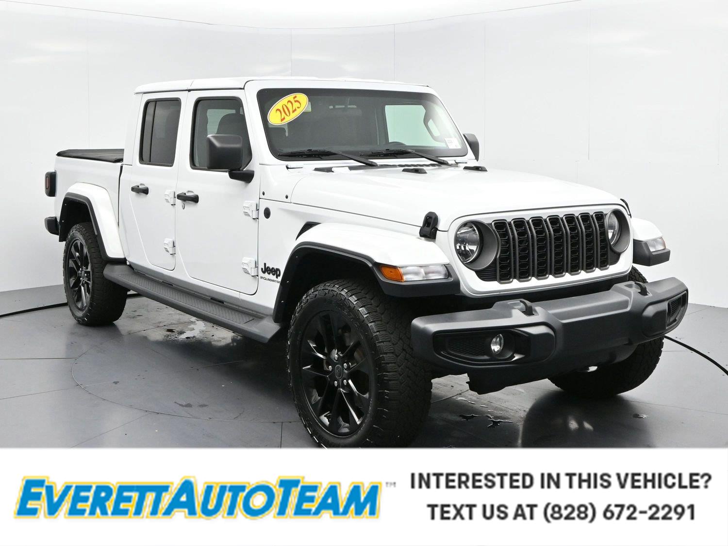 2025 Jeep Gladiator Nighthawk