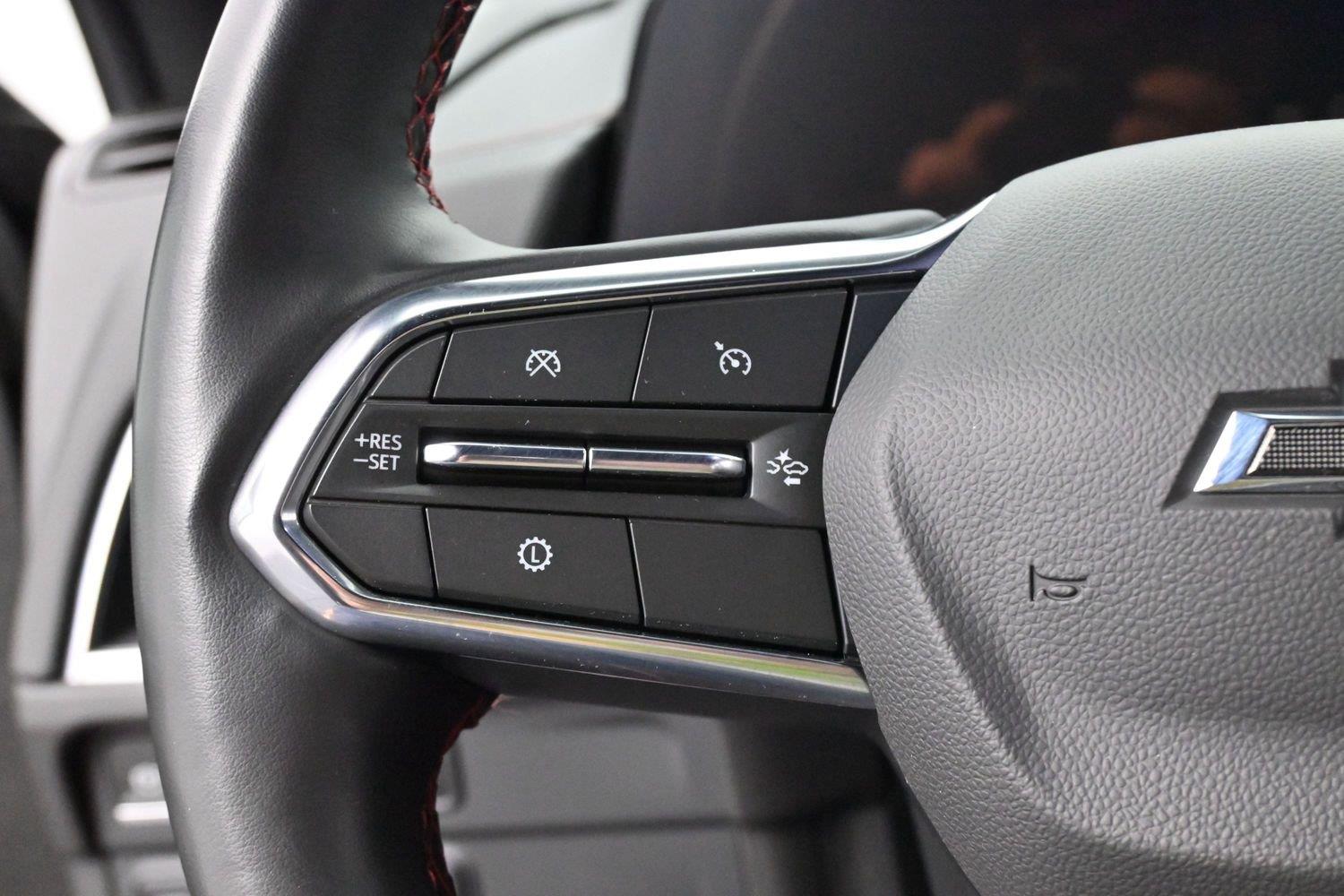 Used 2025 Black Chevrolet RST image 20