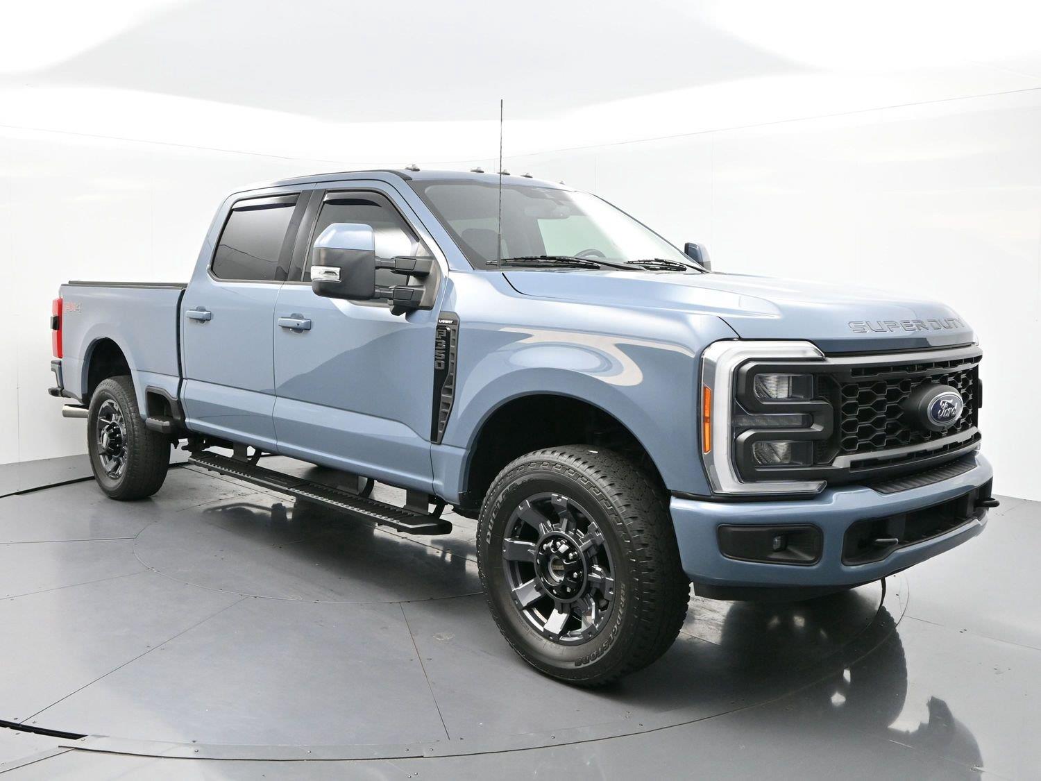 2023 Ford Super Duty F-350 Lariat
