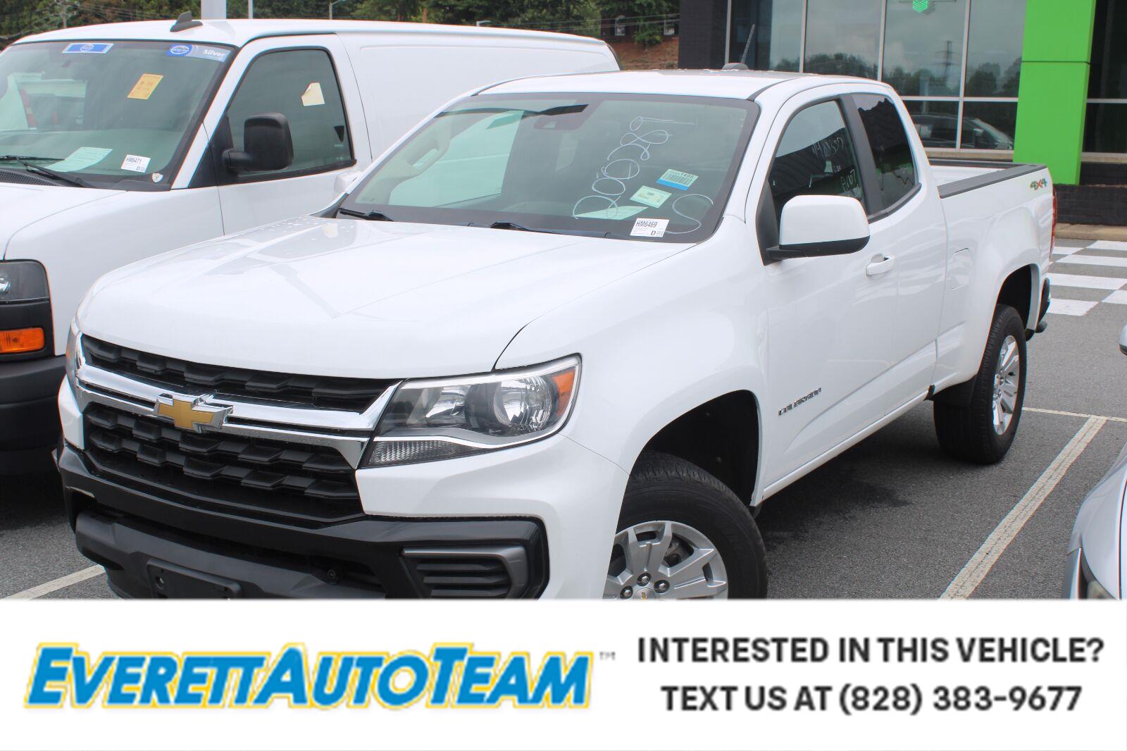 Summit White 2022 Chevrolet Colorado Pickup Truck Four-Wheel Drive 6-Speed Automatic