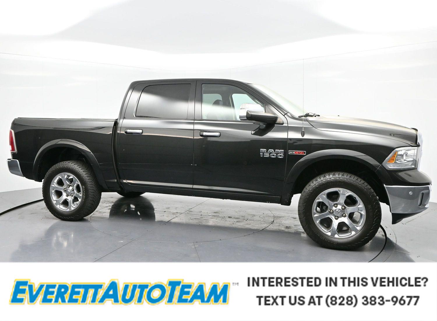 2017 RAM 1500 Laramie Crew Cab 4WD