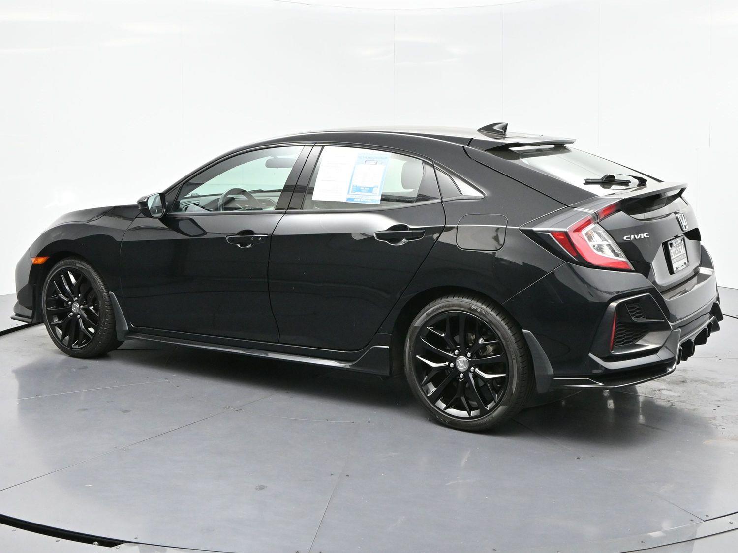 View vehicle photo 5