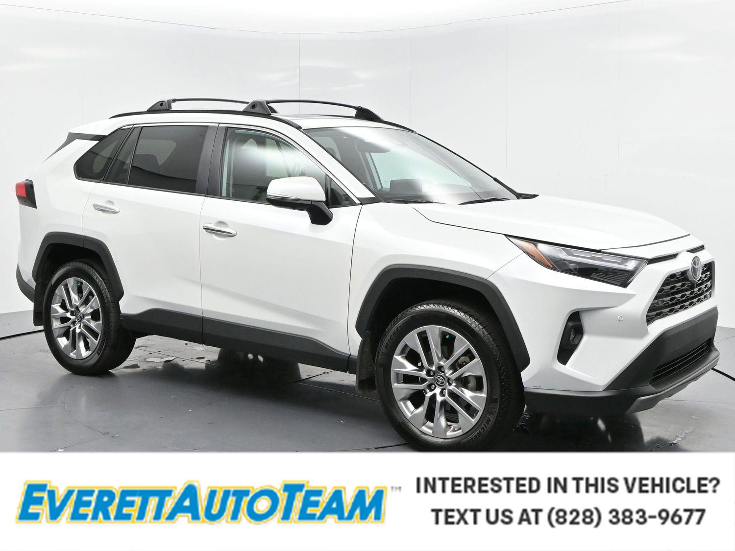 White (Wind Chill Pearl) 2025 Toyota RAV4 SUV / Crossover Front-Wheel Drive 8-Speed Automatic