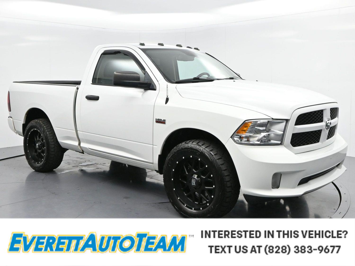 Bright White Clearcoat 2015 RAM 1500 Pickup Truck Four-Wheel Drive 8-Speed Automatic