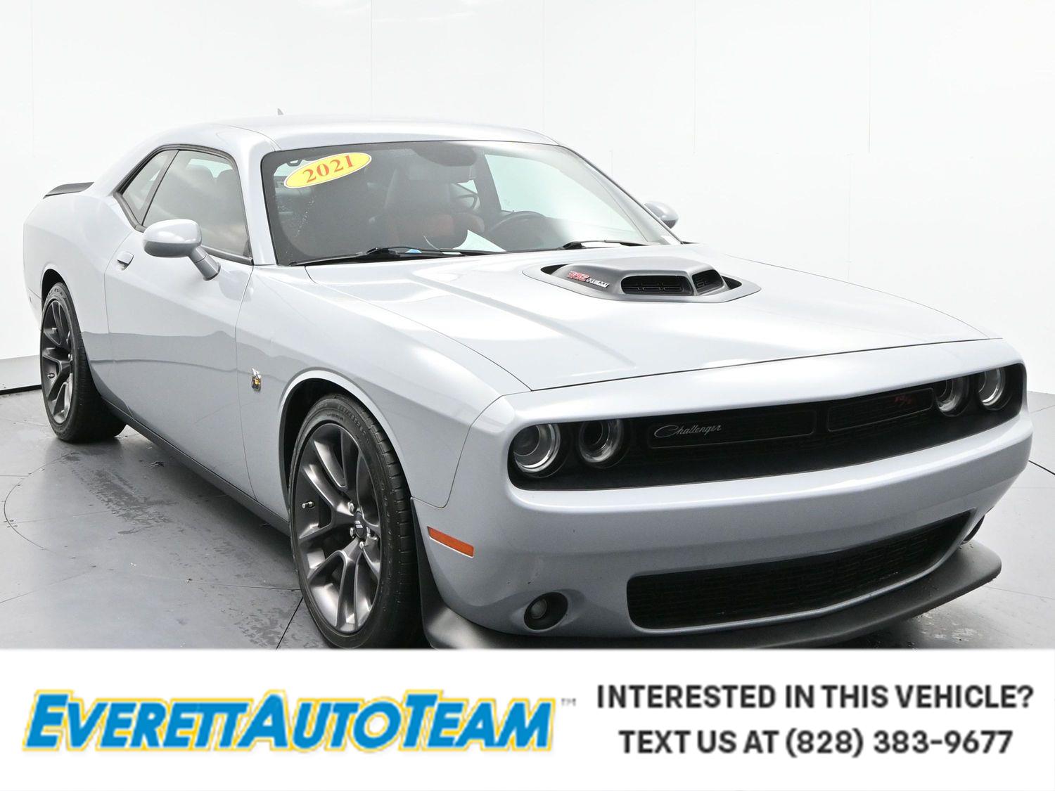 Smoke Show 2021 Dodge Challenger Coupe Rear-Wheel Drive 8-Speed Automatic