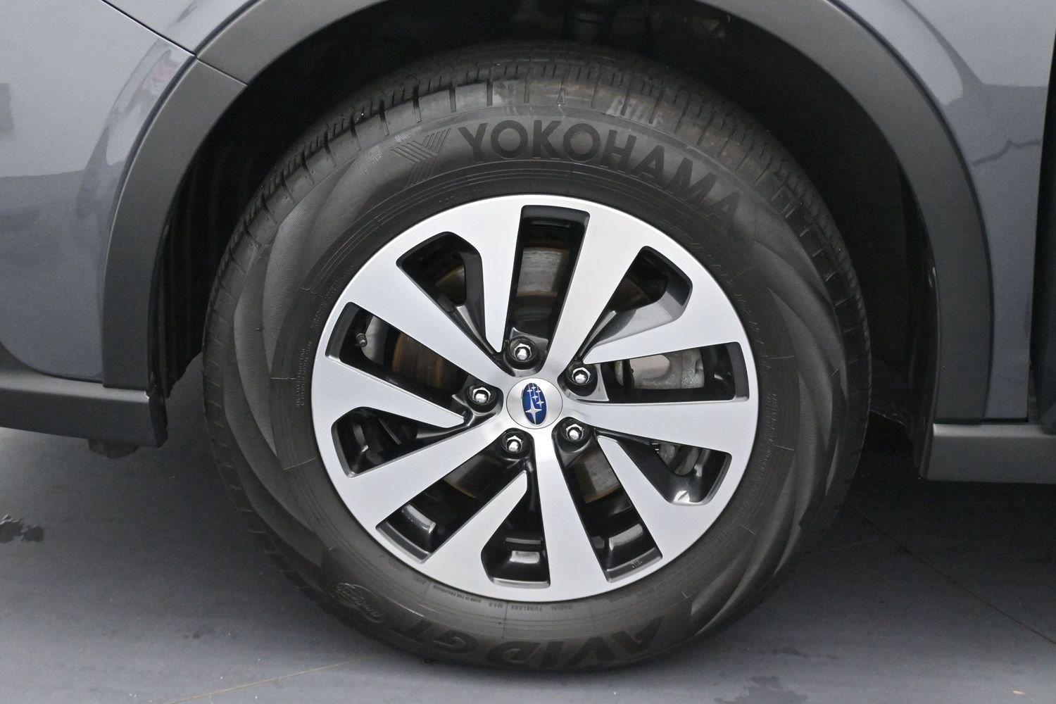 Used 2022 Magnetite Gray Metallic Subaru Premium image 24