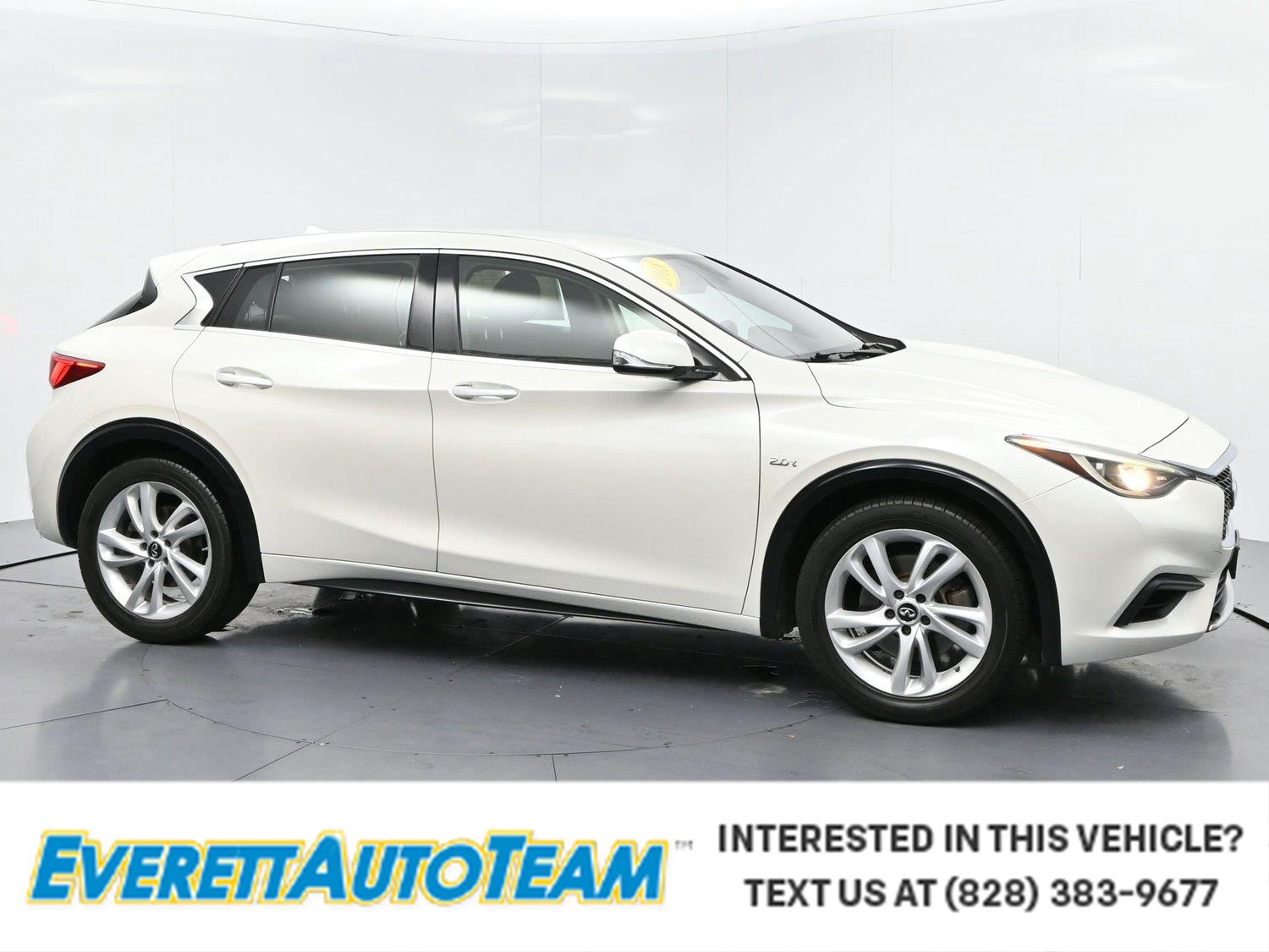2018 INFINITI QX30 Base