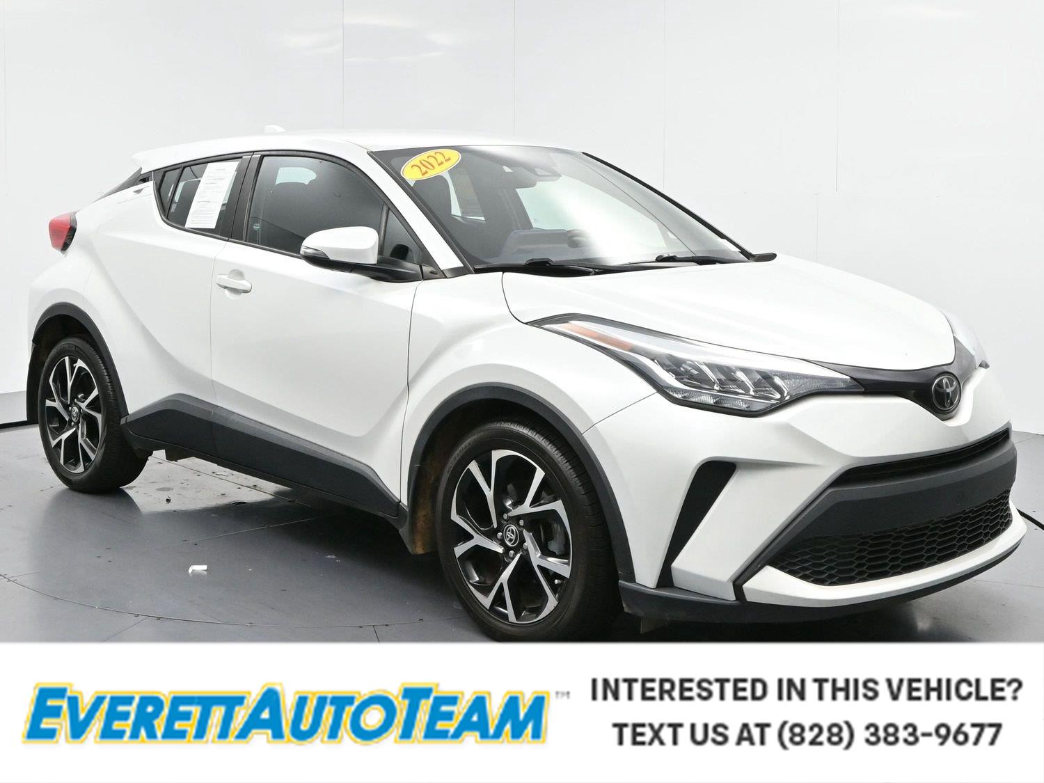 2022 Toyota C-HR XLE