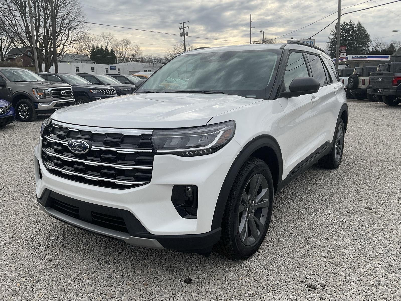 2026 Ford Explorer Active AWD