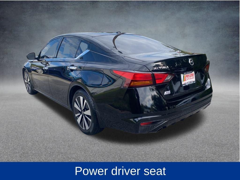 2019 Nissan Altima 2.5 SV - 8