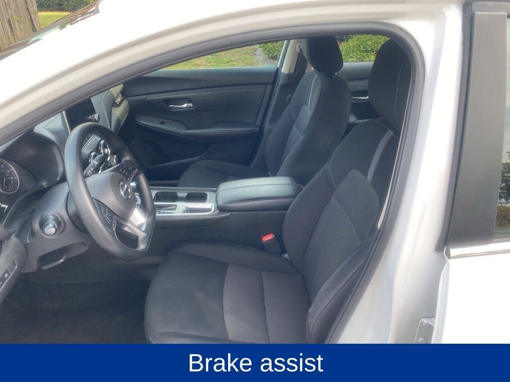 2023 Nissan Sentra SV - 11