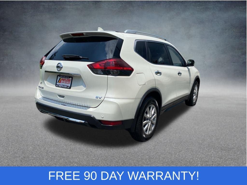 2019 Nissan Rogue SV - 6