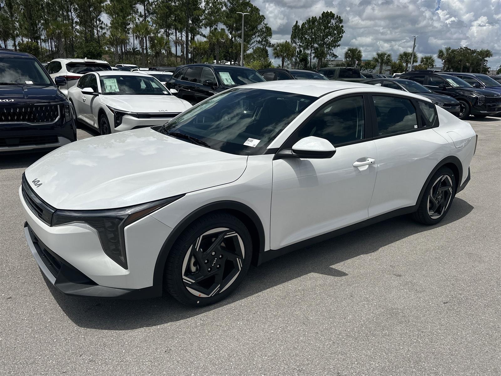 2025 Kia K4