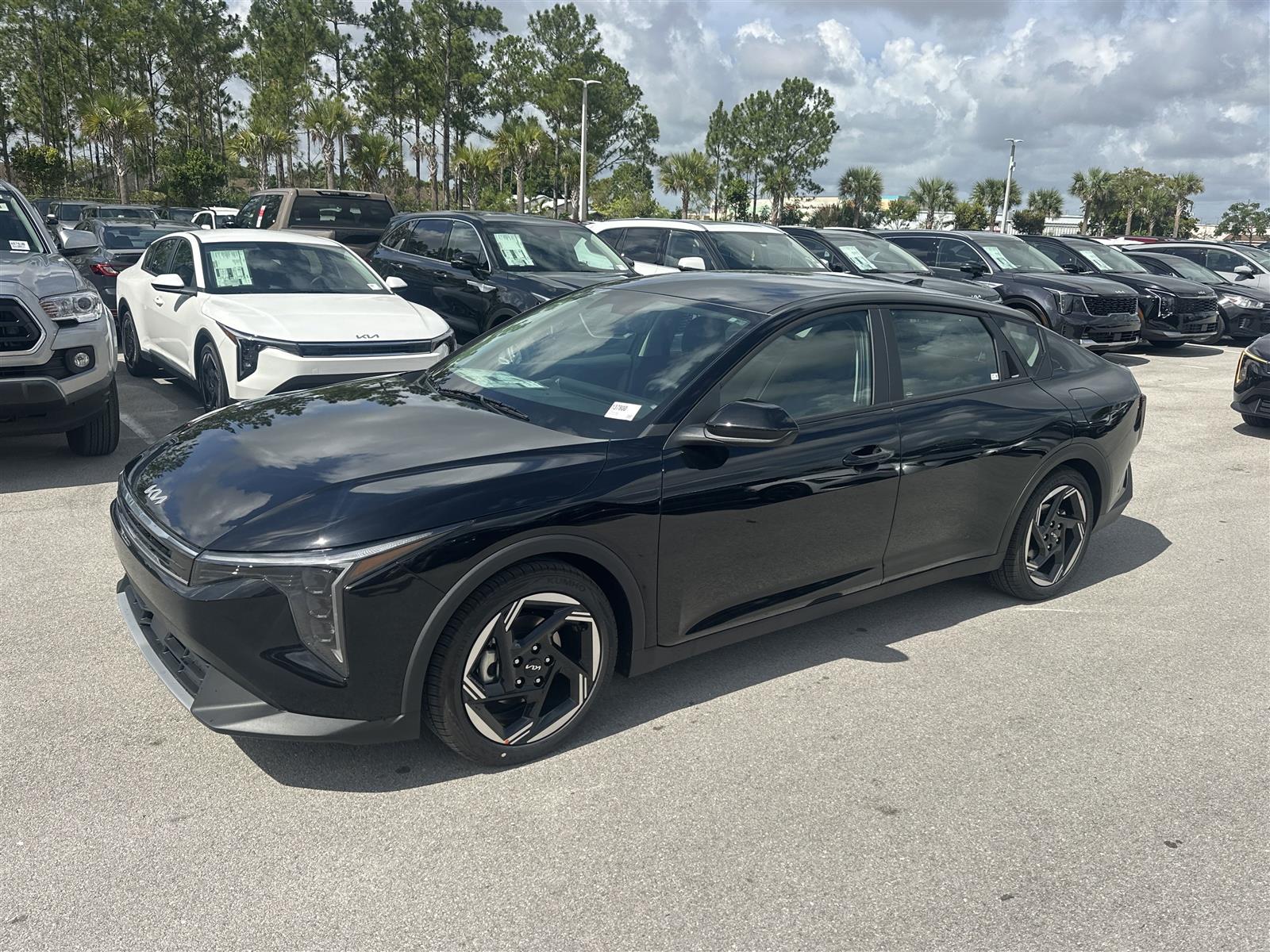 2025 Kia K4