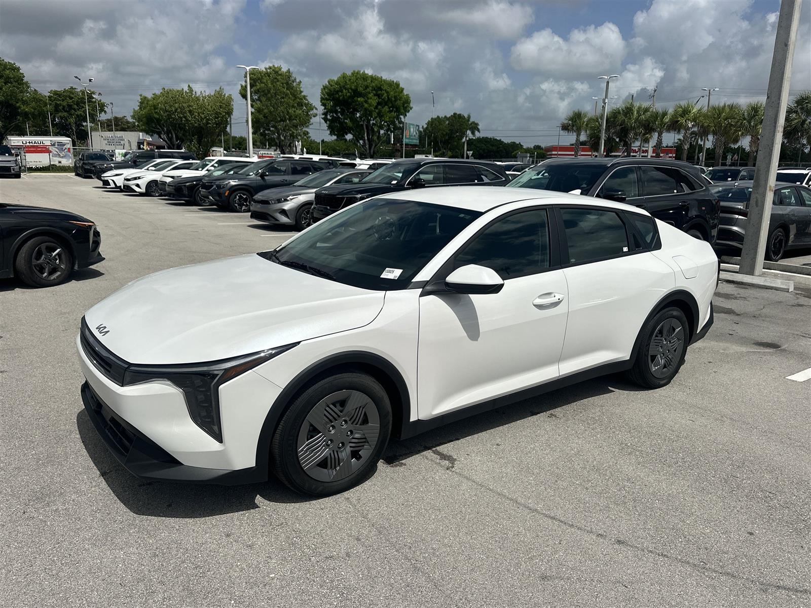 2025 Kia K4