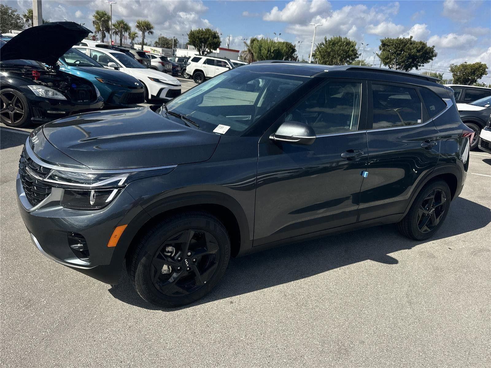 2026 Kia Seltos EX FWD