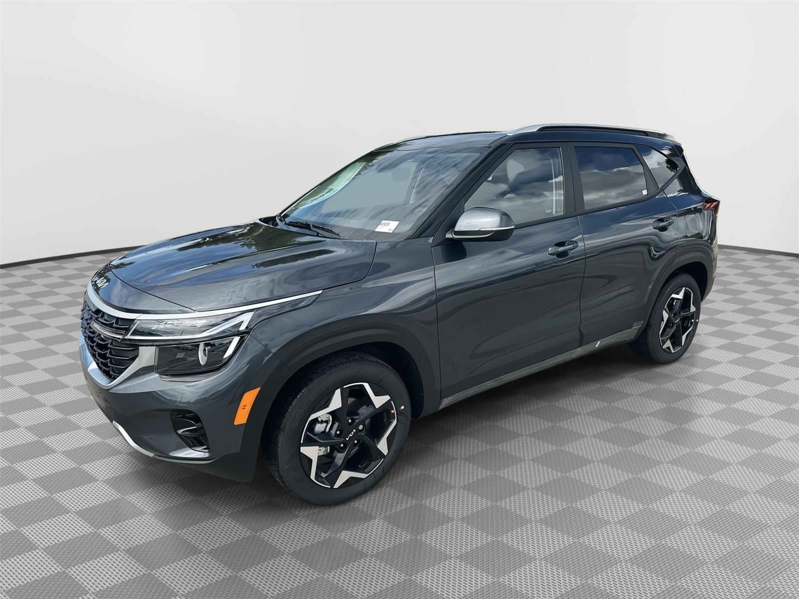 Gravity Gray 2026 Kia Seltos S FWD SUV / Crossover Front-Wheel Drive Continuously Variable Transmission