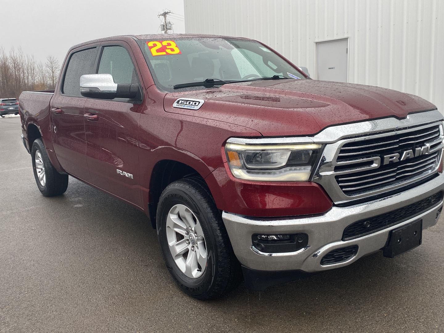 2023 RAM 1500 Laramie Crew Cab 4WD