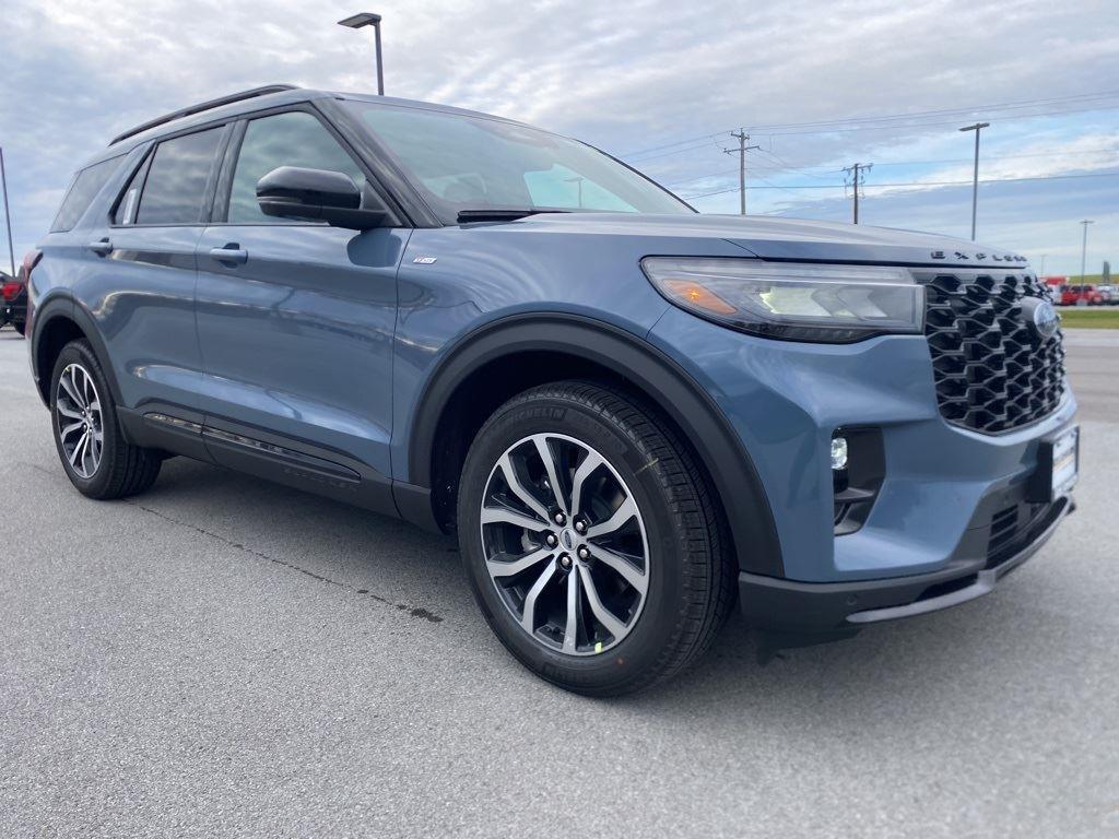 Vapor Blue 2026 Ford Explorer ST-Line AWD SUV / Crossover All-Wheel Drive Automatic