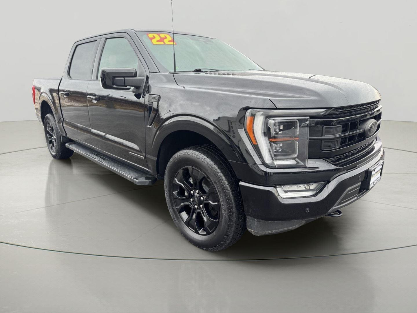 Agate Black 2022 Ford F-150 Lariat SuperCrew 4WD Pickup Truck Four-Wheel Drive Automatic