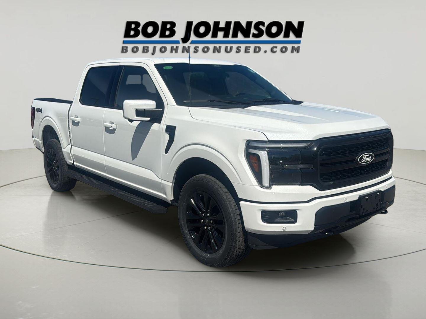Star White Metallic Tri-Coat 2026 Ford F-150 Lariat SuperCrew 4WD Pickup Truck Four-Wheel Drive Automatic