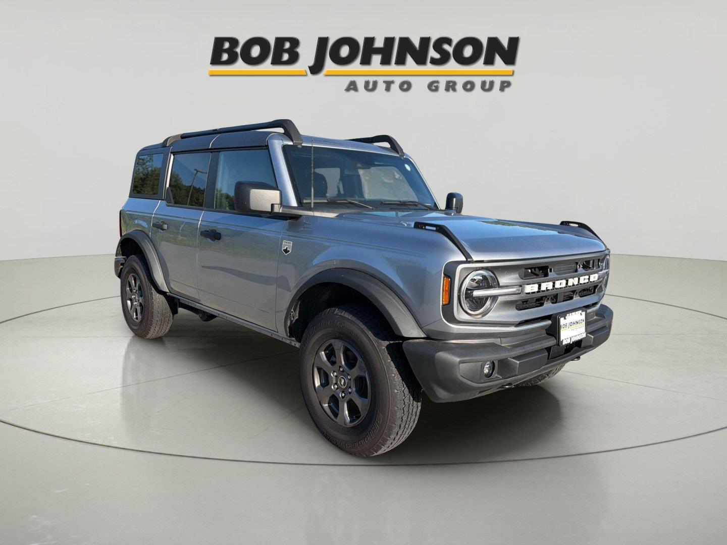 Iconic Silver 2024 Ford Bronco SUV / Crossover Four-Wheel Drive Automatic