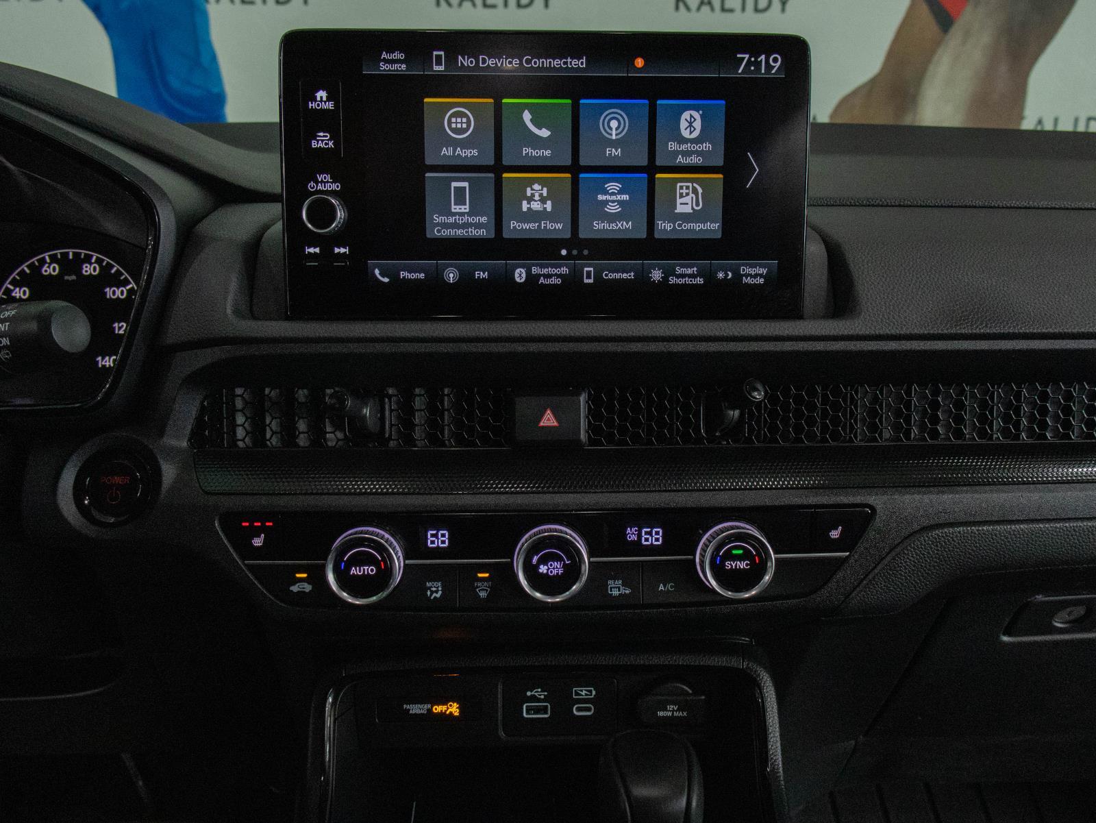 View vehicle photo 4