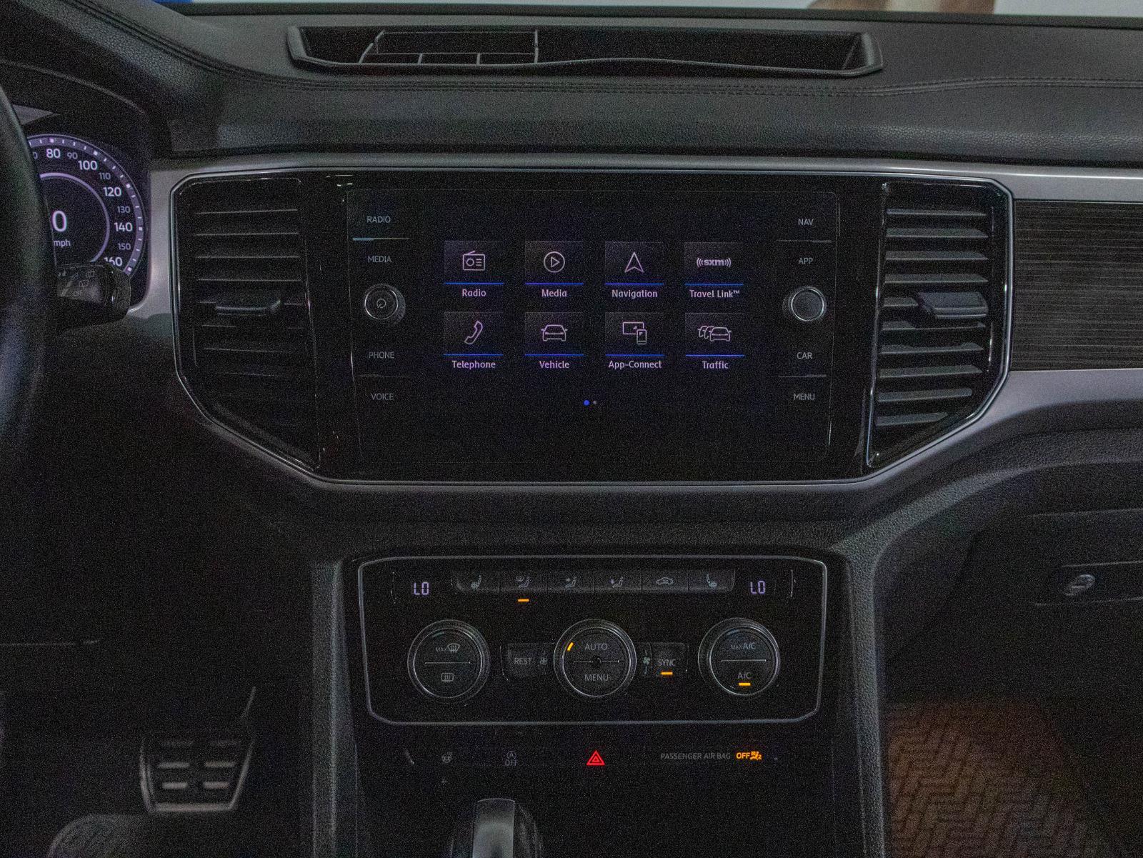 View vehicle photo 4