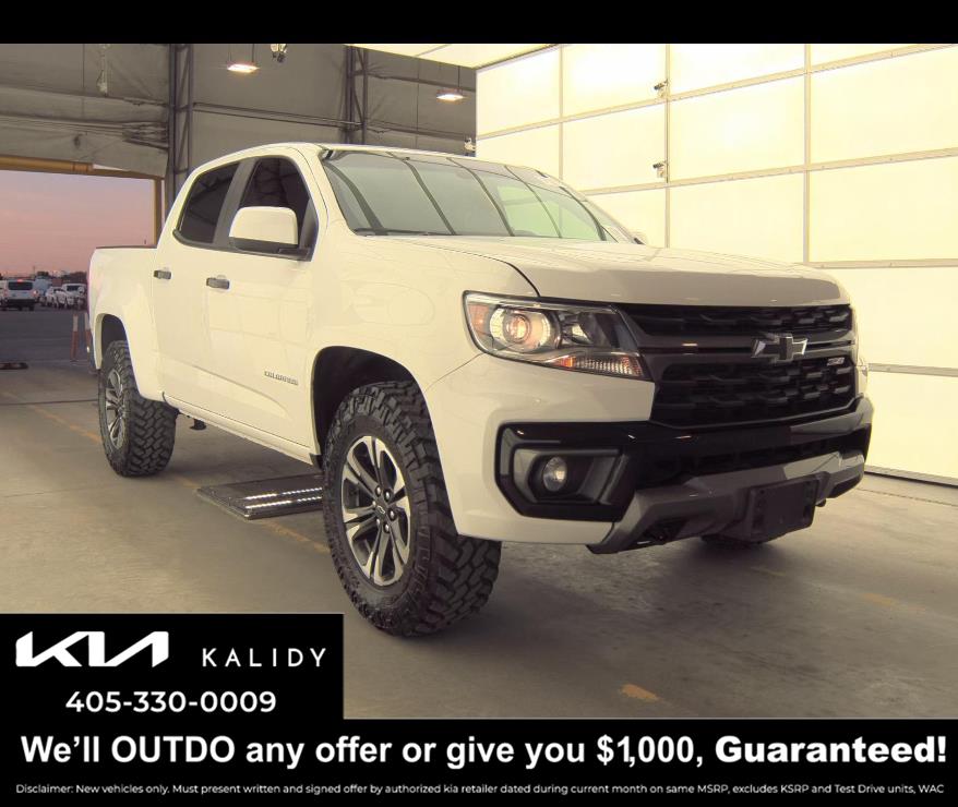 Summit White 2022 Chevrolet Colorado Z71 Crew Cab 4WD Pickup Truck Four-Wheel Drive 8-Speed Automatic