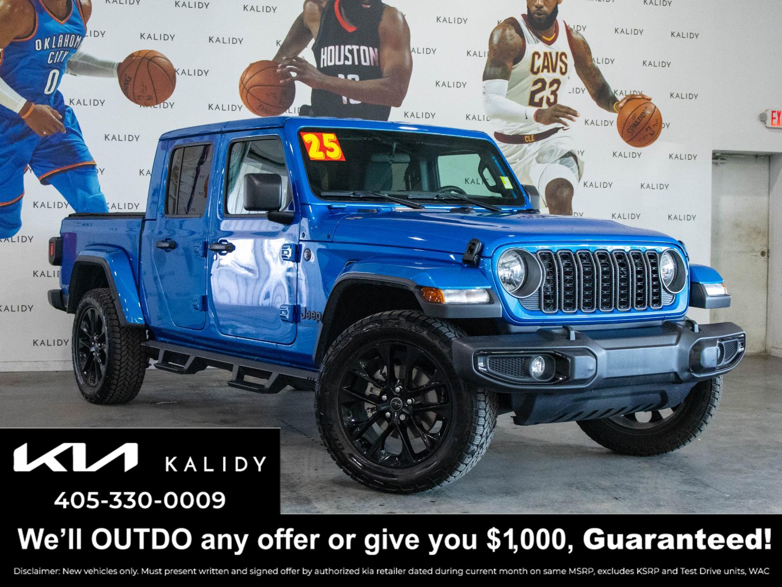 Hydro Blue Pearlcoat 2025 Jeep Gladiator NightHawk Crew Cab 4WD Pickup Truck Four-Wheel Drive 8-Speed Automatic
