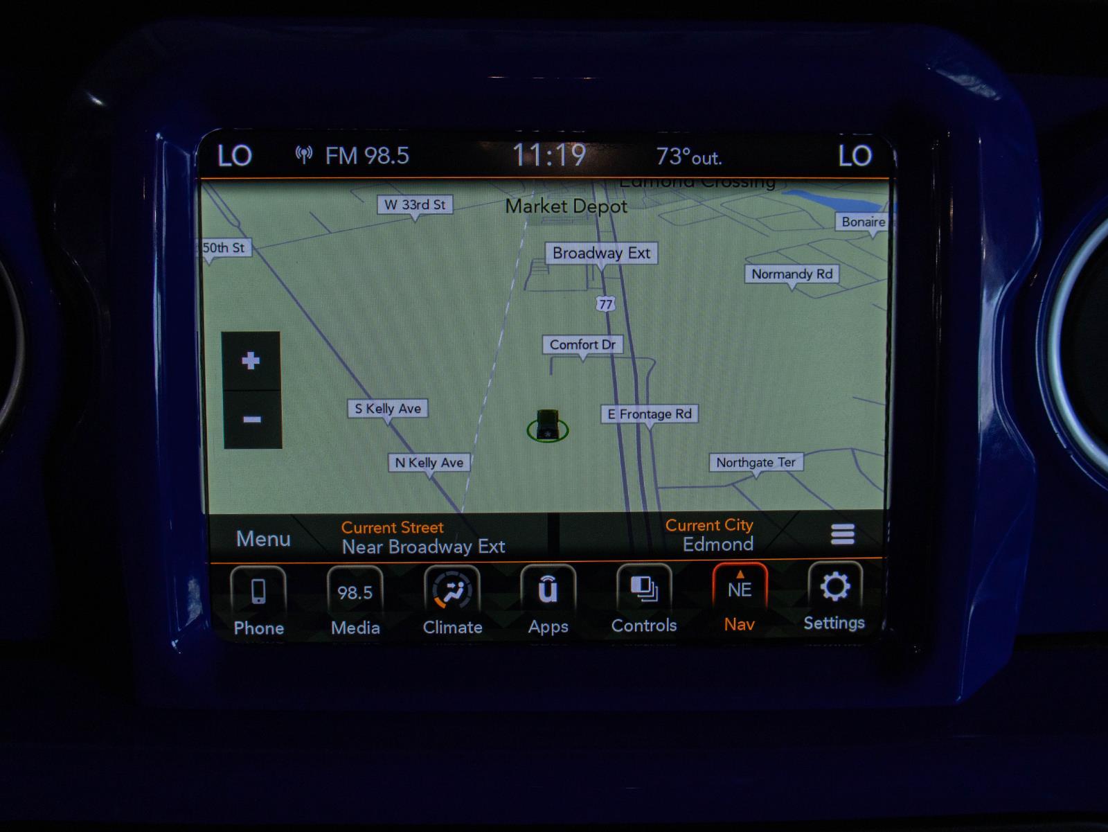 View vehicle photo 5