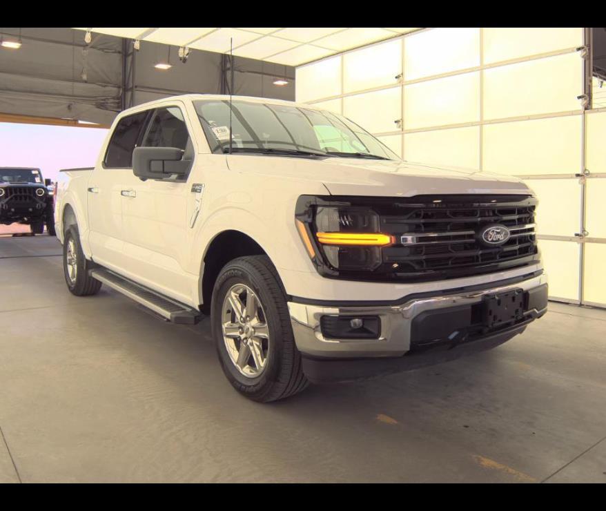 Oxford White 2024 Ford F-150 XLT SuperCrew RWD Pickup Truck 4X2 Automatic