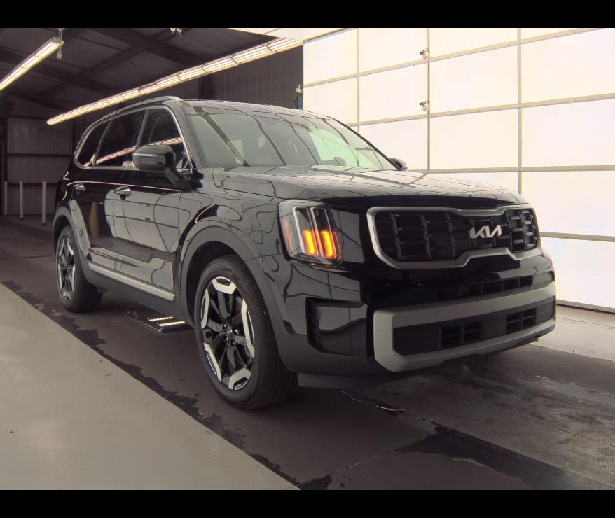 Ebony Black 2025 Kia Telluride S AWD SUV / Crossover All-Wheel Drive Automatic