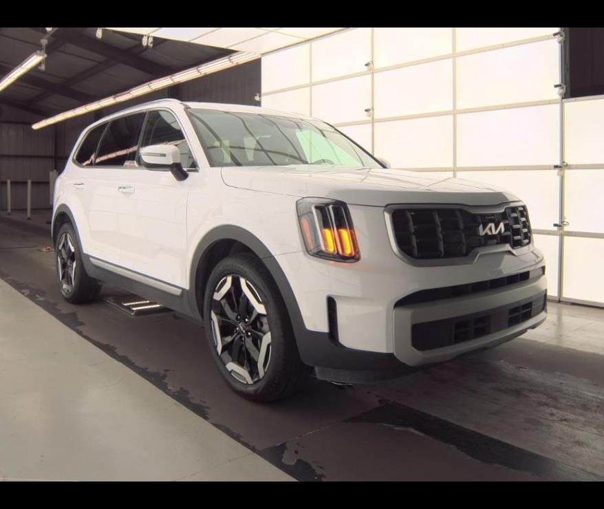 Glacial White Pearl 2025 Kia Telluride S AWD SUV / Crossover All-Wheel Drive Automatic